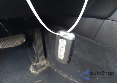 2013 Hyundai Genesis 3.8L from USA, damaged, VIN KMHGC4DD2DU229204